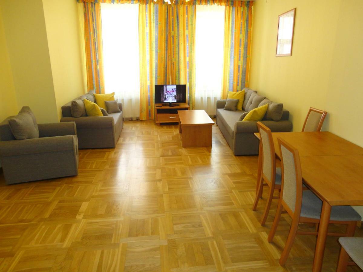 Old City Apartments Рига Екстер'єр фото